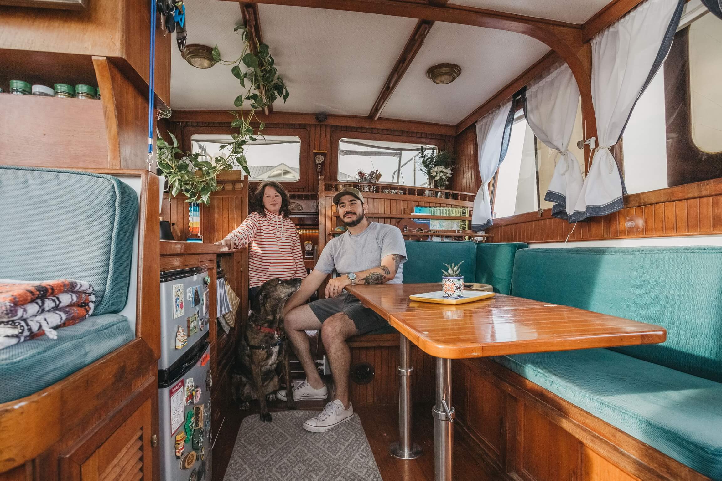 Liveaboard The Valentinas Guide to Buying a Boat and Calling it Home
